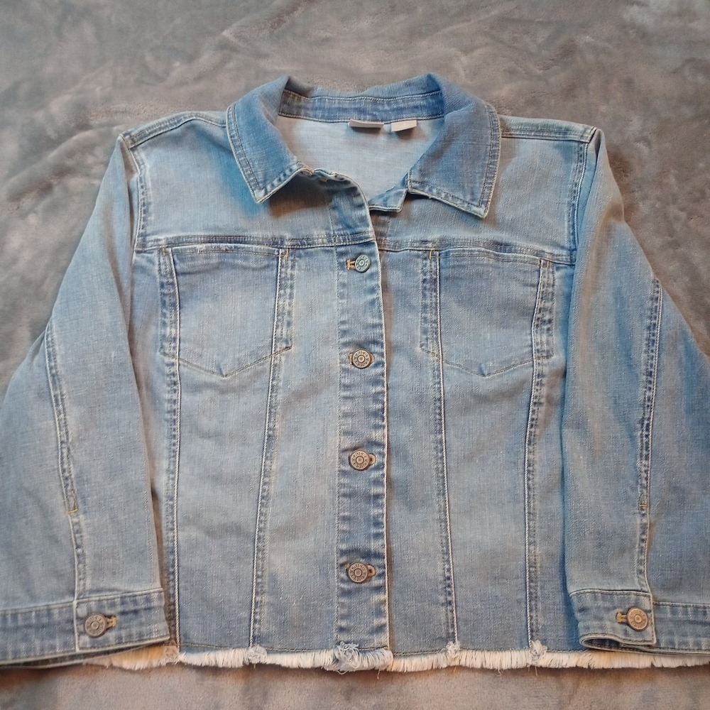 Chicos Denim Jean Trucker Jacket Womens Plus Sz 3 Blue Distressed Cotton Stretch